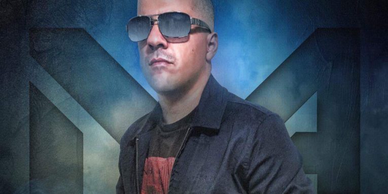 cantante urbano